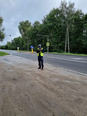 policjanci w trakcie działań