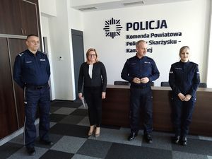policjanci podczas spotkania