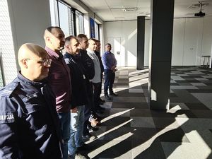 policjanci podczas spotkania