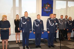 uczestnicy obchodów Święta Policji