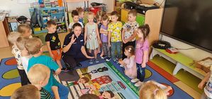 policjanci podczas działań