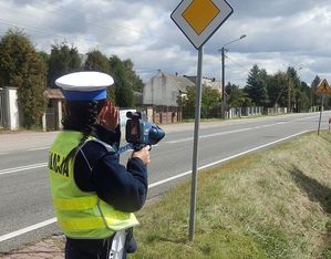 policjantka na służbie