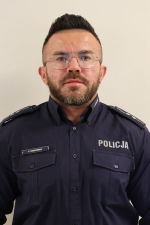 zdjęcie dzielnicowego asp. Paweł Karbownik